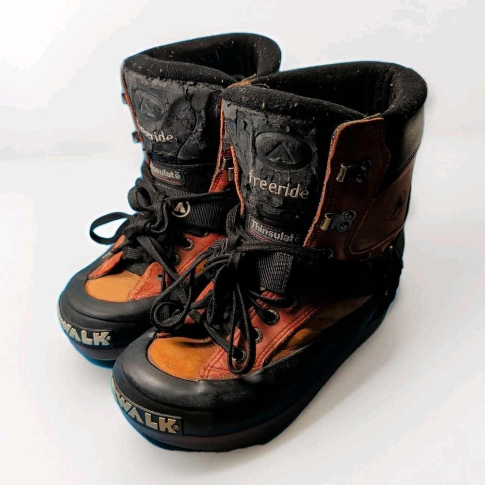 Vintage - Airwalk Oblique Black/Brown Snowboarding Boots Men's 9 Worn But Usable